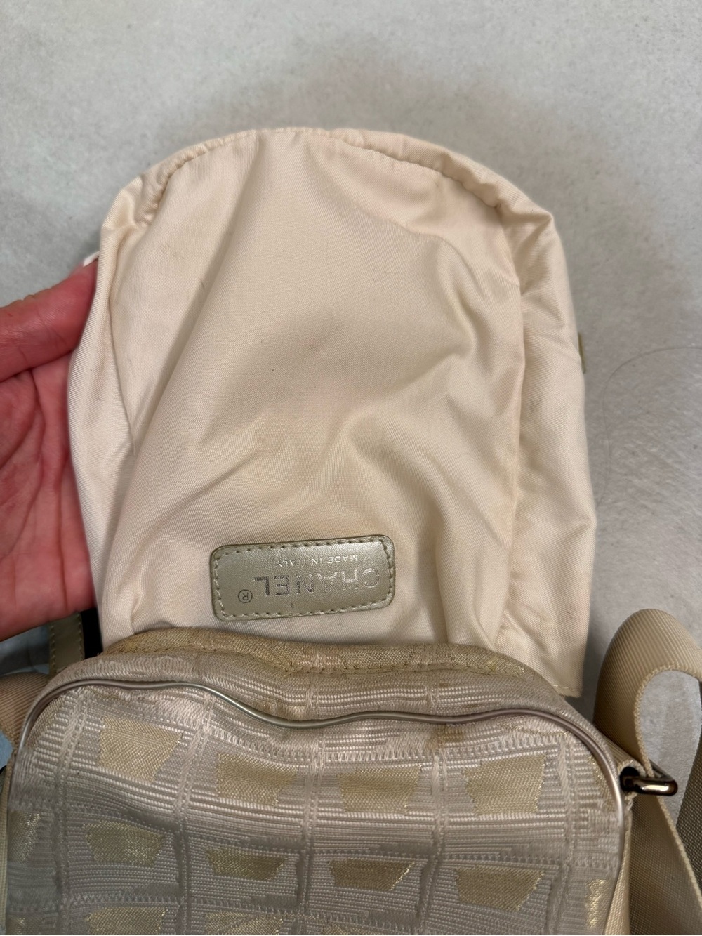 CHANEL Vintage New Travel Line Crossbody - Picture 11 of 12
